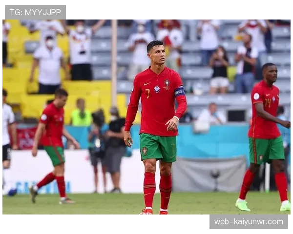 基米希高位逼抢驱动防线突破：角色转型如何重塑其战术价值？