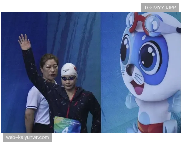 刘翔吃个早餐都像开发布会，配套堪比豪门，我看着又羡慕又心累