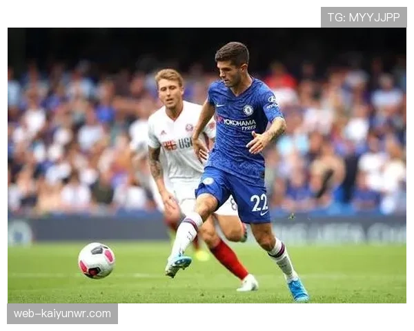 德罗巴本赛季前插撕扯防线如何重塑进攻角色，显著区别于过往对抗策略